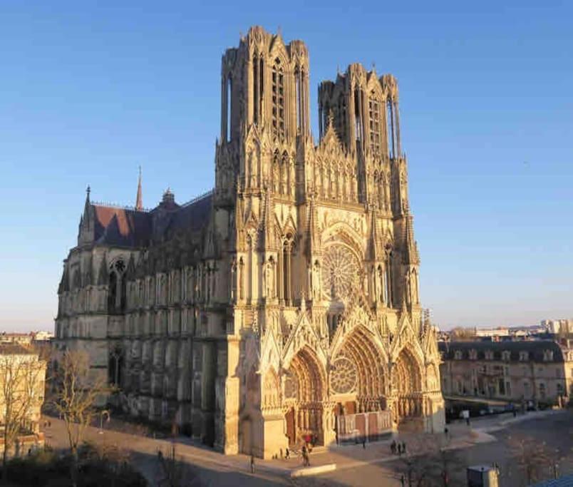 Cathedrale/Cossu/Confortable/Spacieux Reims Extérieur photo